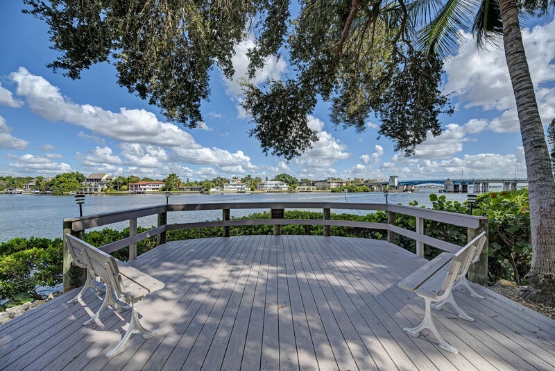 PHOTO - View of Bay from Deck